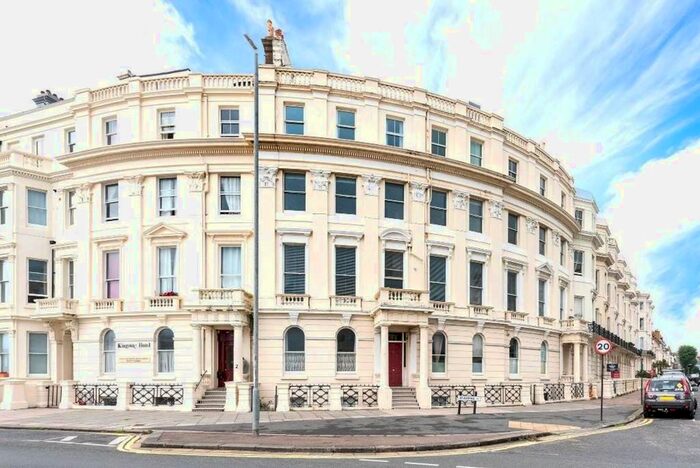 5 Bedroom Flat To Rent In St. Aubyns, Hove, BN3