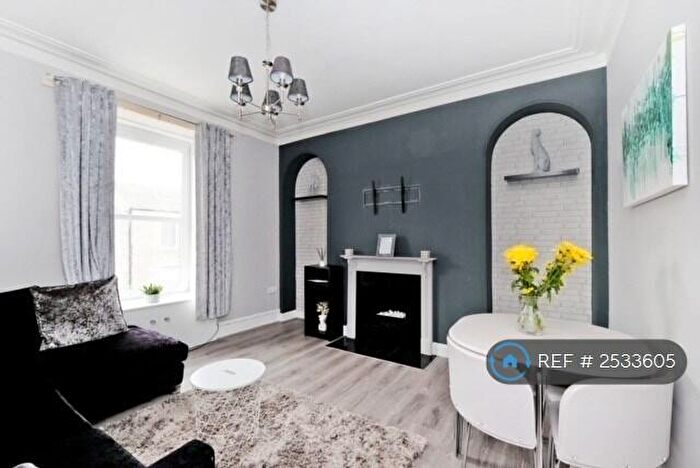 1 Bedroom Flat To Rent In Top Floor Right, Aberdeen, AB25