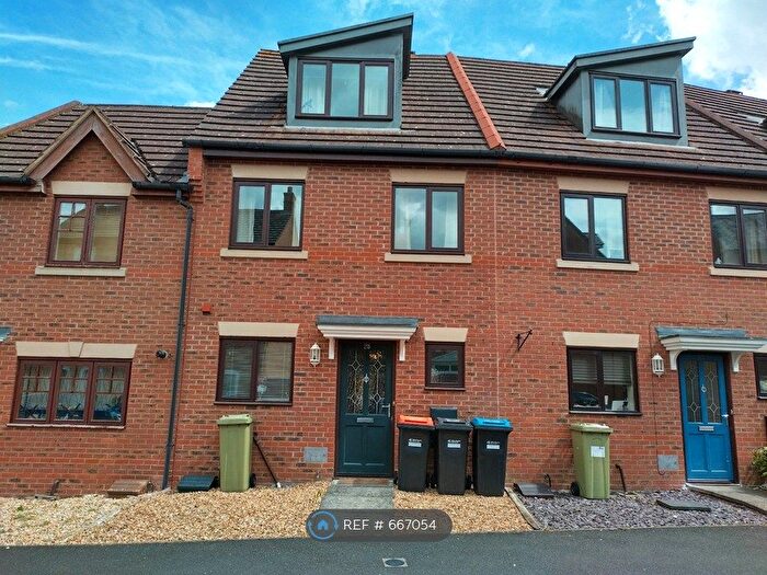 3 Bedroom Terraced House To Rent In Exbury Lane, Milton Keynes, MK4