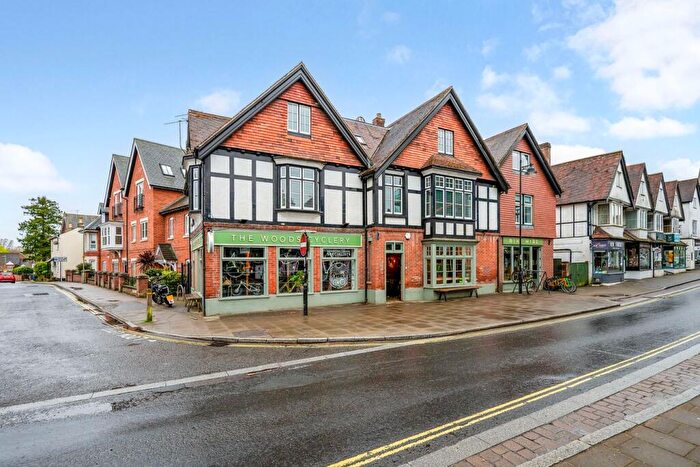2 Bedroom Apartment For Sale In High Street, Lyndhurst, SO43