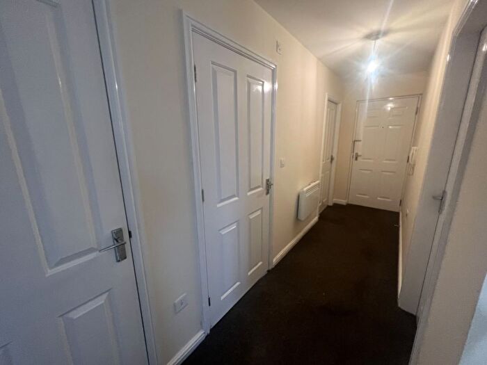 3 Bedroom Flat To Rent In Vauxhall Road, Liverpool, L5