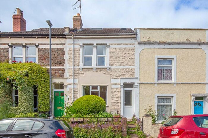 3 Bedroom Terraced House For Sale In Mina Road, Bristol, BS2