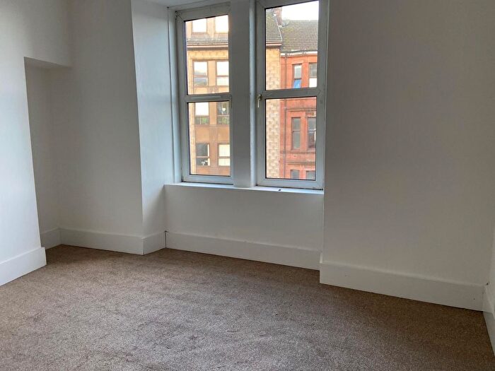 1 Bedroom Flat To Rent In Roxburgh Street, Central, Greenock, PA15