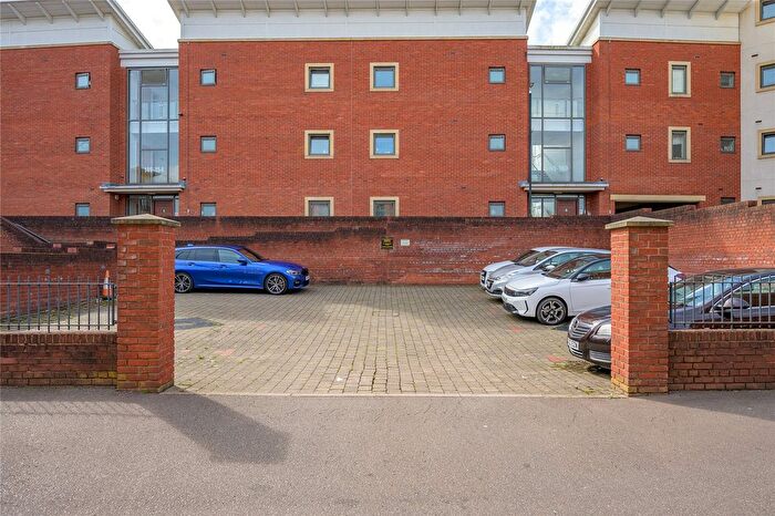 1 Bedroom Flat For Sale In Albion Street, City Centre, Wolverhampton, West Midlands, WV1