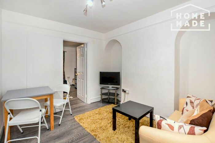 1 Bedroom Flat To Rent In The Approach, Acton, W3