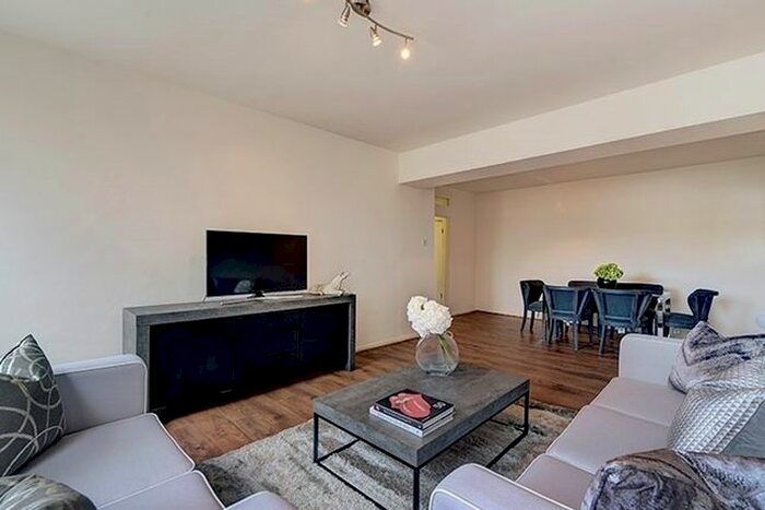 2 Bedroom Flat To Rent In Abbey Orchard Street, London, SW1P