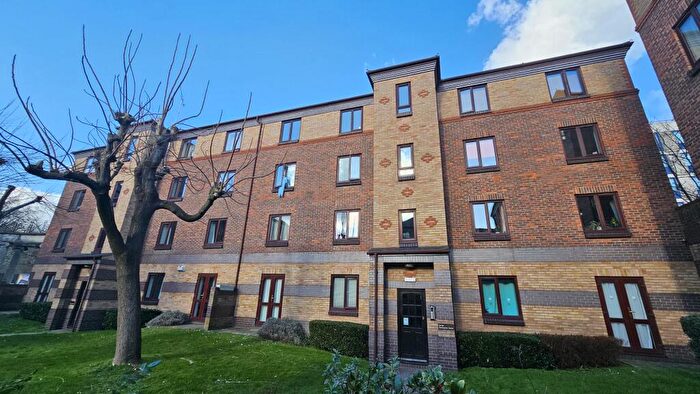 1 Bedroom Apartment To Rent In Berlington Court, Redcliffe, BS1