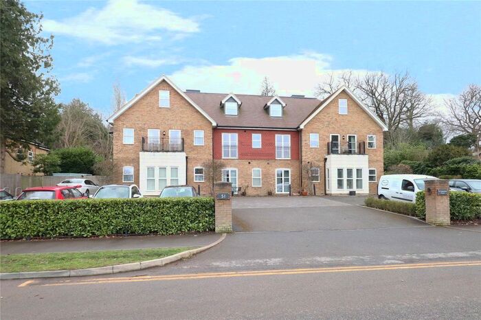 2 Bedroom Flat To Rent In Bradbourne Vale Road, Sevenoaks, Kent, TN13