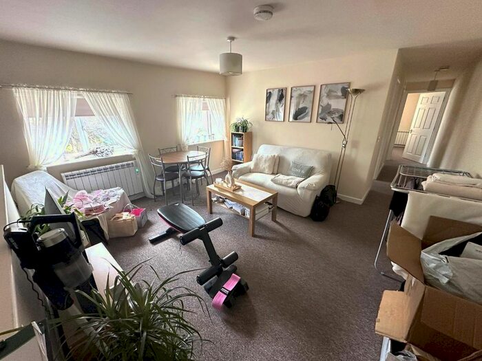 1 Bedroom Flat To Rent In Hobley Drive, Stratton St Margaret, Swindon, SN3