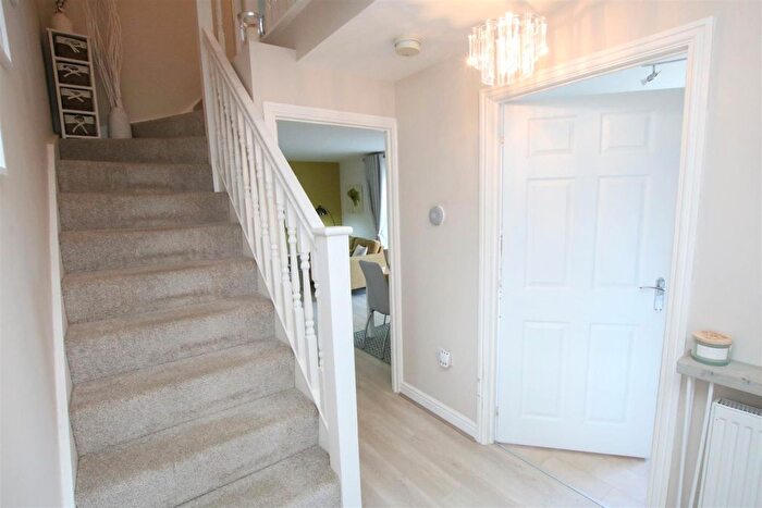 2 Bedroom End Terrace House For Sale In Aidans Close, Doncaster, DN2