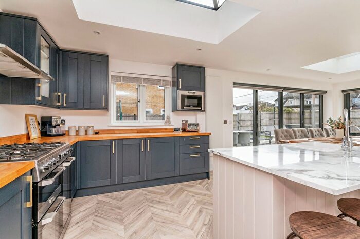 4 Bedroom Detached House For Sale In Wiggins Lane, Billericay, Essex, CM12