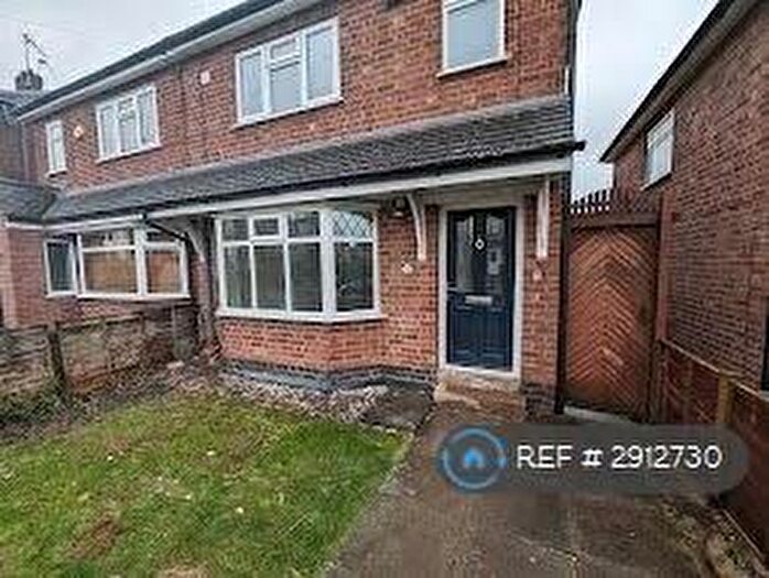 3 Bedroom Semi-Detached House To Rent In Park Drive, Leicester Forest East, Leicester, LE3