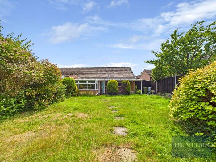 3 Bedroom Semi-Detached Bungalow For Sale In Keswick Road, Hatherley, Cheltenham, GL51