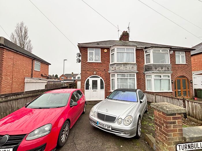 3 Bedroom Semi-Detached House To Rent In Turnbull Drive, Braunstone Town, LE3