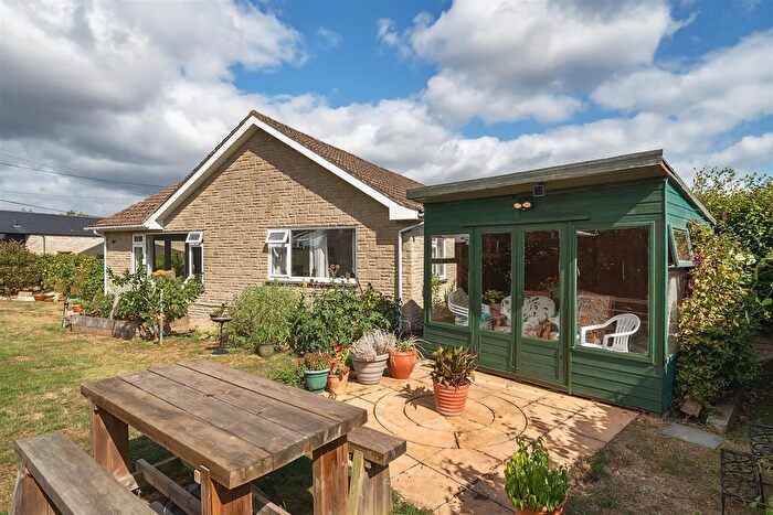 3 Bedroom Detached Bungalow For Sale In Beercrocombe, Taunton, TA3