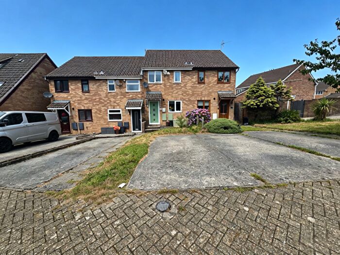 2 Bedroom Terraced House For Sale In Davis Avenue, Bryncethin, CF32