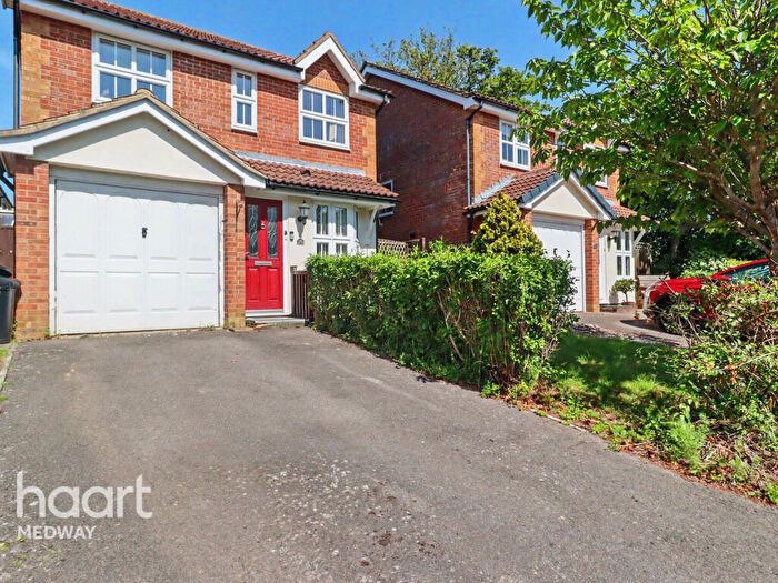 3 Bedroom Detached House To Rent In Cowdrey Close, Rochester, ME1