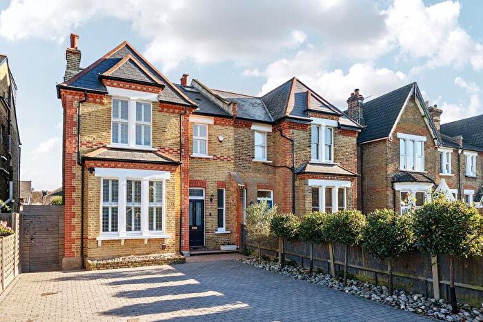 5 Bedroom Semi Detached House For Sale In Trewsbury Road, London, SE26