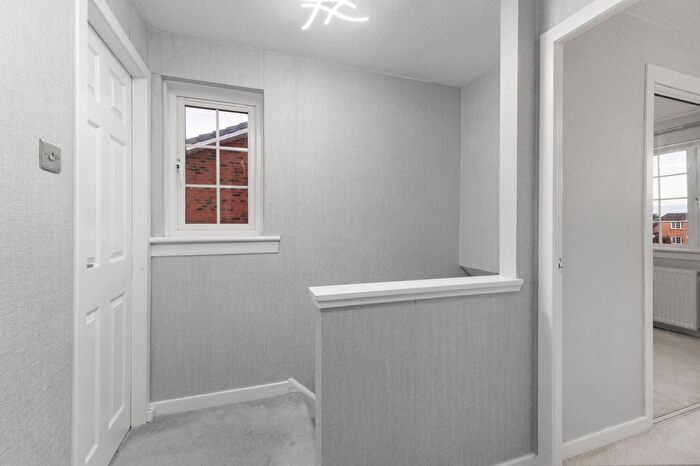 2 Bedroom Detached House For Sale In Jones Green, Carmondean, Livingston, EH54