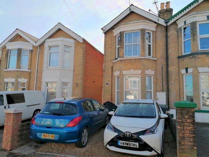1 Bedroom Flat To Rent In Stephenson Road, Cowes PO31