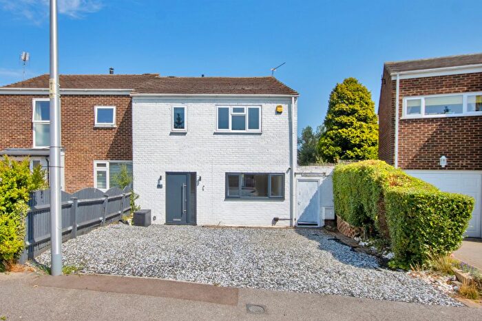 4 Bedroom Semi-Detached House For Sale In St. Davids Road, Allhallows, Rochester, Kent, ME3