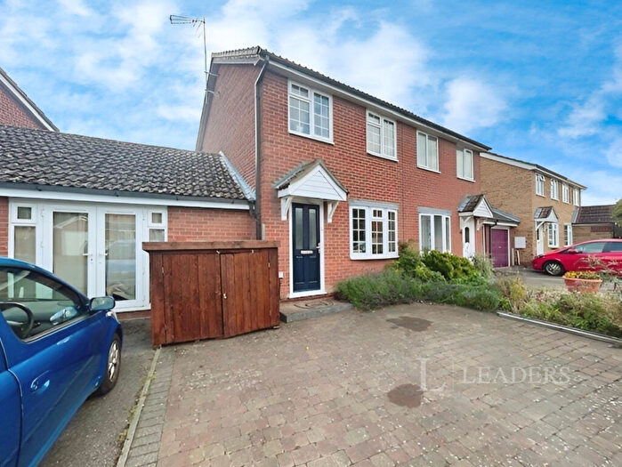 4 Bedroom Semi-Detached House To Rent In Impala Drive, CB1