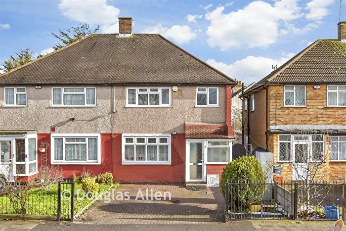 4 Bedroom Semi Detached House For Sale In Chadwell Heath Lane, Chadwell Heath, Essex, RM6