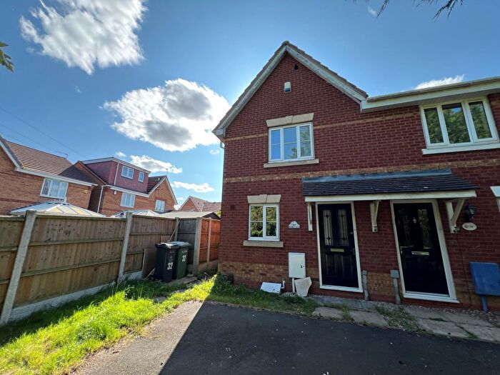 2 Bedroom Semi-Detached House To Rent In Burgh Way, Walsall, WS2