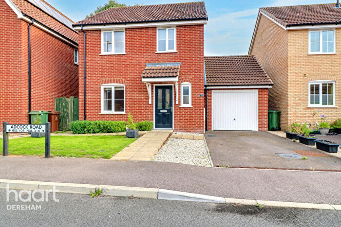 3 Bedroom Detached House For Sale In Adcock Road, Watton, IP25