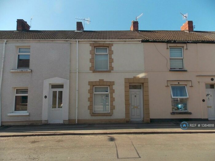 3 Bedroom Terraced House To Rent In Dillwyn Street, Llanelli, SA15