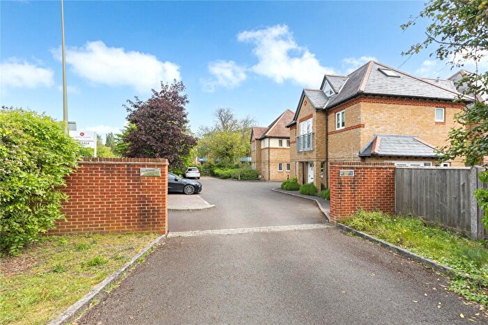 2 Bedroom Flat To Rent In Banbury Road, Oxford, Oxfordshire, OX2