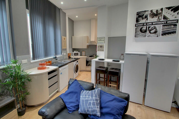 5 Bedroom Apartment To Rent In Wellington Street, Leicester, LE1