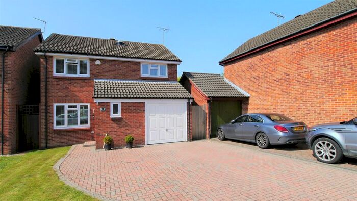 4 Bedroom Detached House To Rent In Brook Road, Horsham, West Sussex, F, RH12