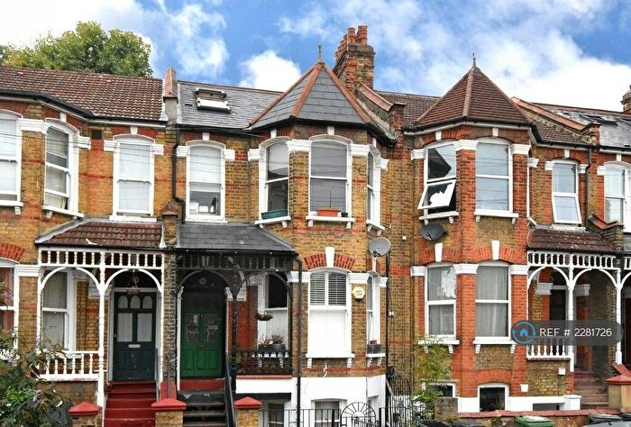 2 Bedroom Flat To Rent In Sandrock Road, London, SE13