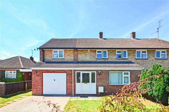 4 Bedroom Semi-Detached House To Rent In Harding Way, Cambridge, CB4