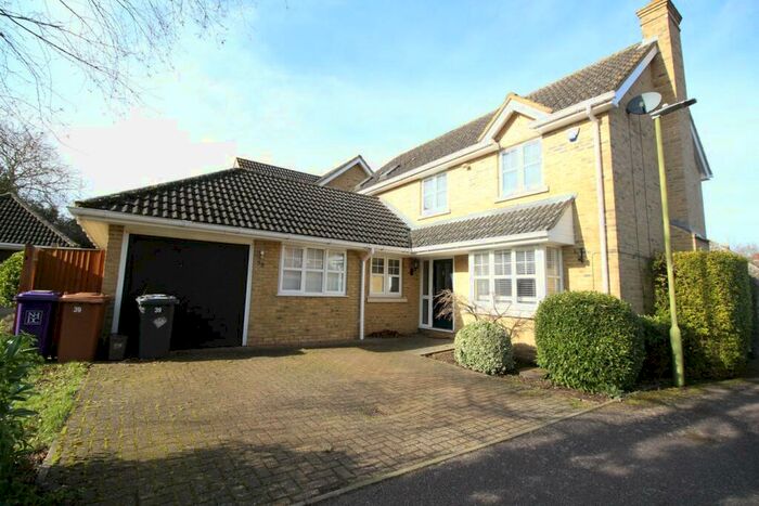 4 Bedroom Detached House To Rent In Sycamore Close, St Ippolyts, Hitchin, SG4
