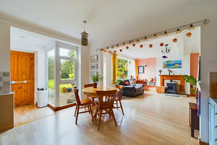 4 Bedroom Detached House For Sale In Osmaston Road, Stourbridge, DY8