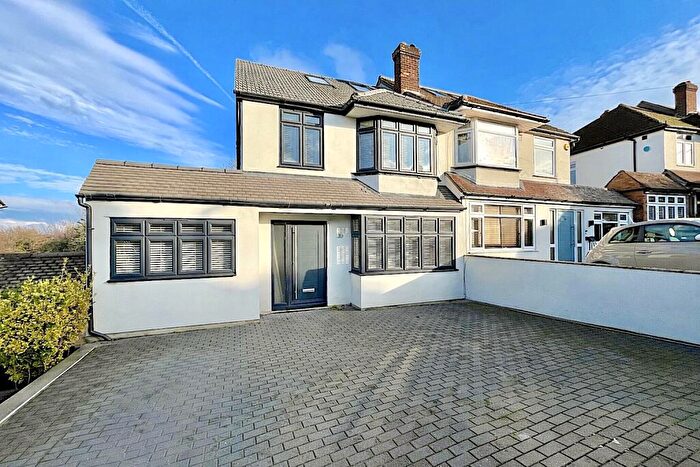 4 Bedroom Semi Detached House For Sale In Kent Close, Orpington, BR6