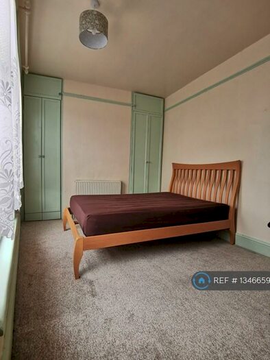 4 Bedroom Semi-Detached House To Rent In Homefield Road, Exeter, EX1