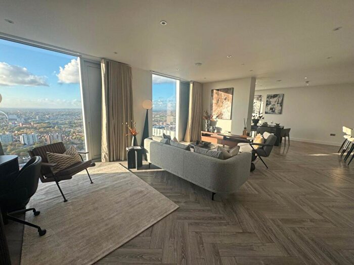 3 Bedroom Penthouse To Rent In Cortland At Colliers Yard, Bankside Boulevard Salford, Greater Manchester, M3