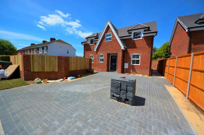 2 Bedroom Semi-Detached House To Rent In Wicor Mill Lane, Fareham PO16