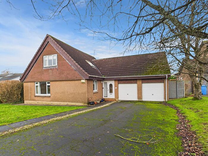 3 Bedroom Detached House For Sale In Birkdale Court, Bothwell, G71