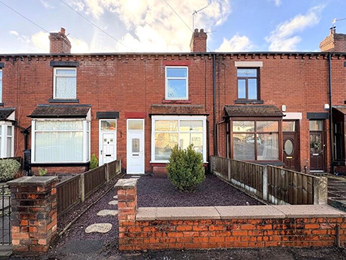 2 Bedroom Terraced House For Sale In Maze Street, Bolton, BL3