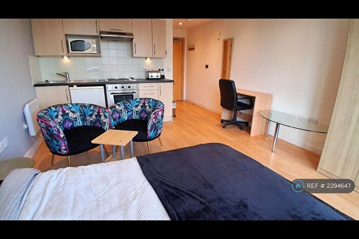 Studio To Rent In The Round House, Portsmouth, PO1