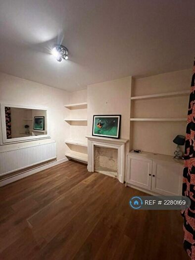 1 Bedroom Flat To Rent In Marmont Road, London, SE15