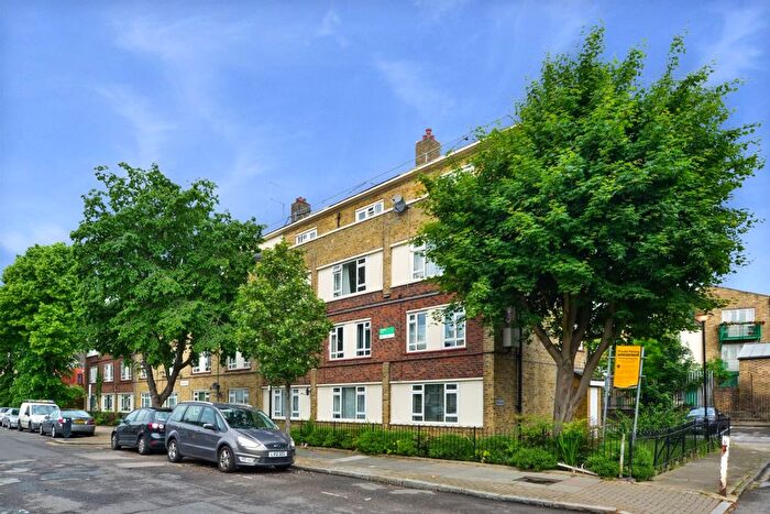 1 Bedroom Flat To Rent In Monsell Road, London, N4