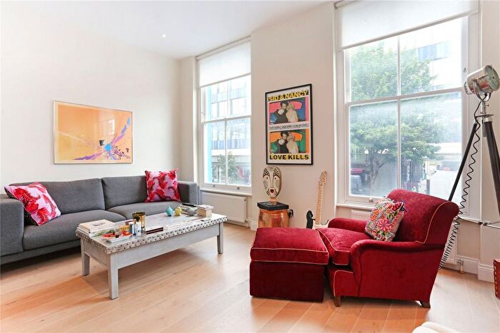 1 Bedroom Flat To Rent In Pembridge Road, London, W11
