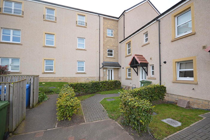 2 Bedroom Apartment To Rent In D Cocklerow Loan, Dalkeith, EH22