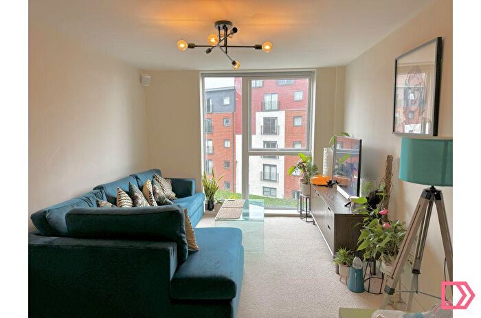 2 Bedroom Flat To Rent In Bridgewater Point, Worrall Street, Salford, Greater Manchester, M5