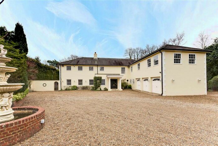 7 Bedroom Detached House To Rent In East Road, Weybridge, Surrey, KT13